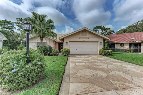 5988 Rachele Drive Sarasota FL 34243