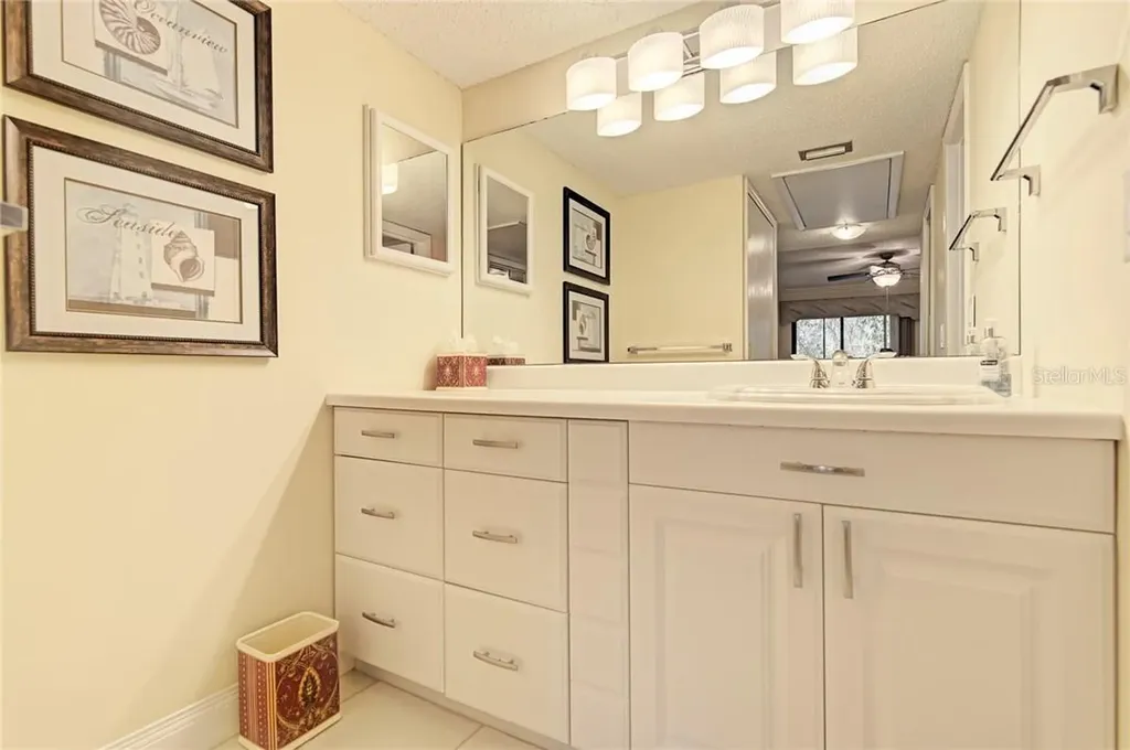 1677 Brookhouse Circle Sarasota FL 34231