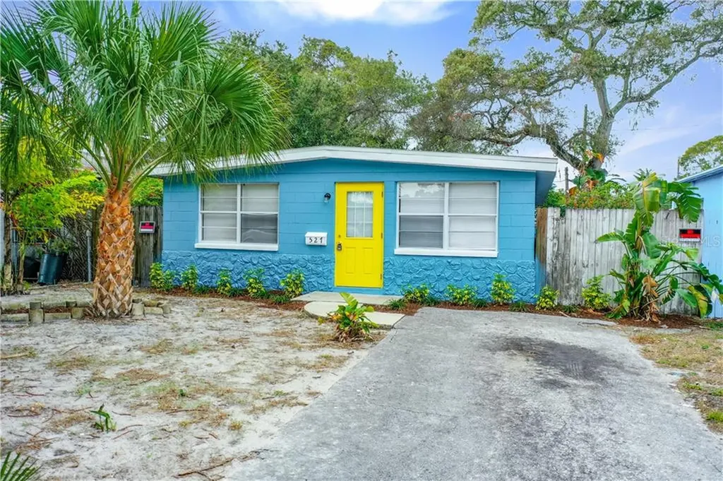 527 52nd Street S St Petersburg FL 33707