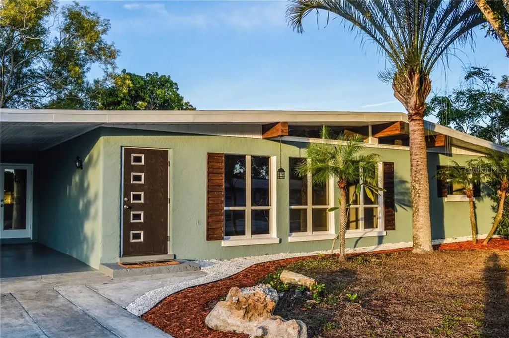 4404 21st Avenue W Bradenton FL 34209