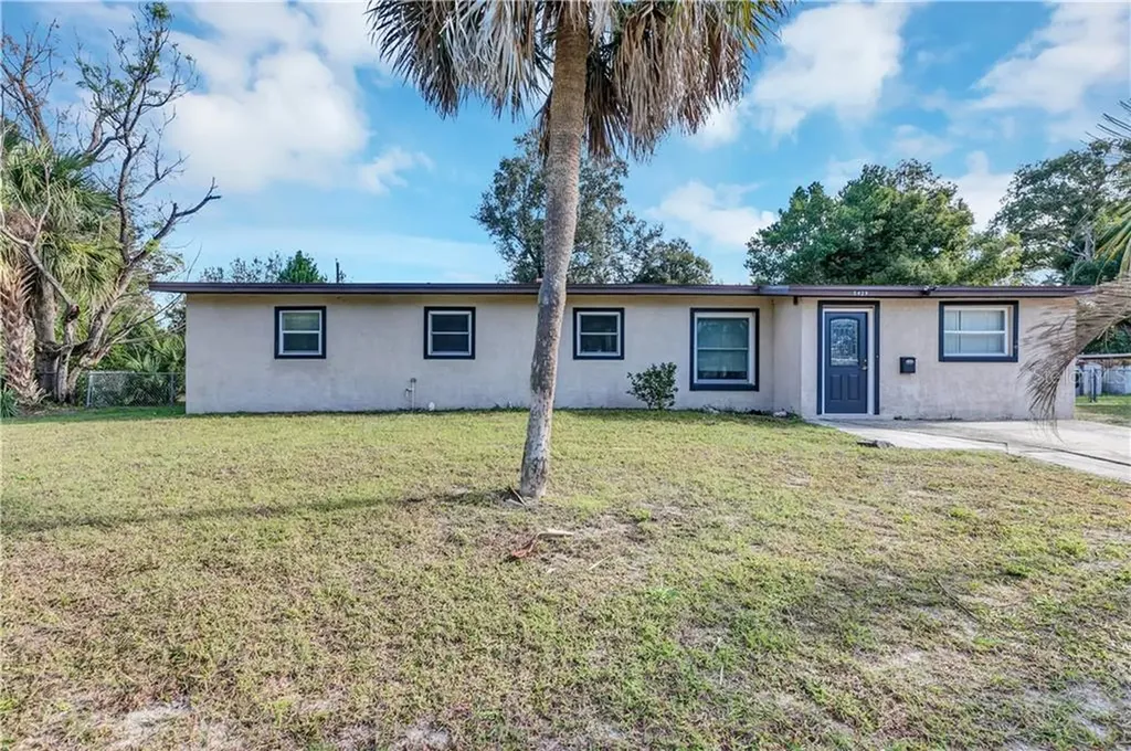 5429 Eggleston Avenue Orlando FL 32810