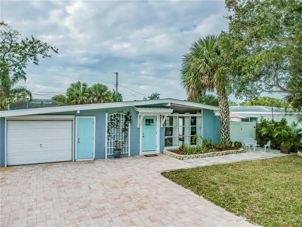 2490 Bayshore Boulevard Dunedin FL 34698
