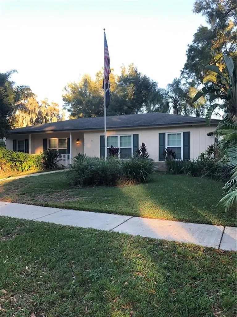 2909 Forest Circle Seffner FL 33584