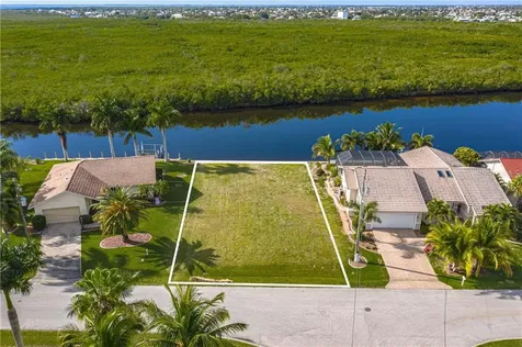 3833 San Lorenzo Drive Punta Gorda FL 33950