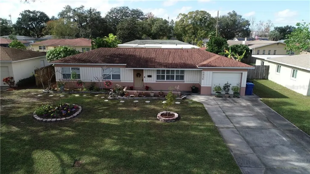 5926 15th Street N St Petersburg FL 33703