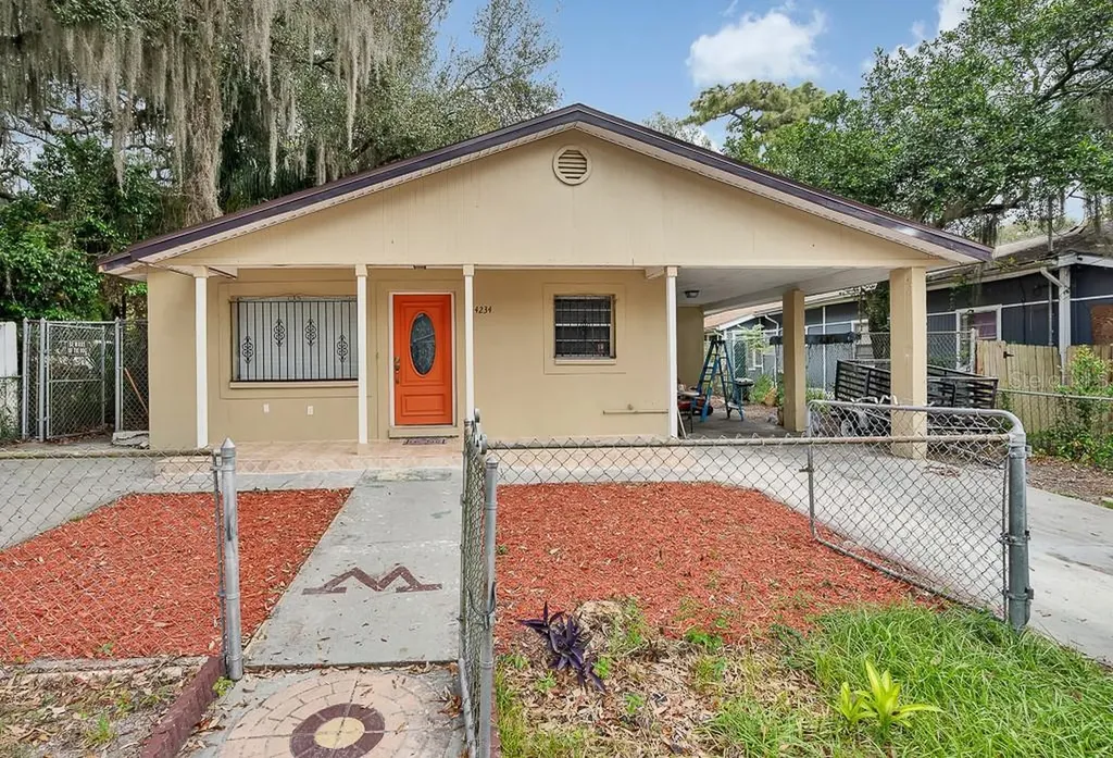 4234 E Cayuga Street Tampa FL 33610