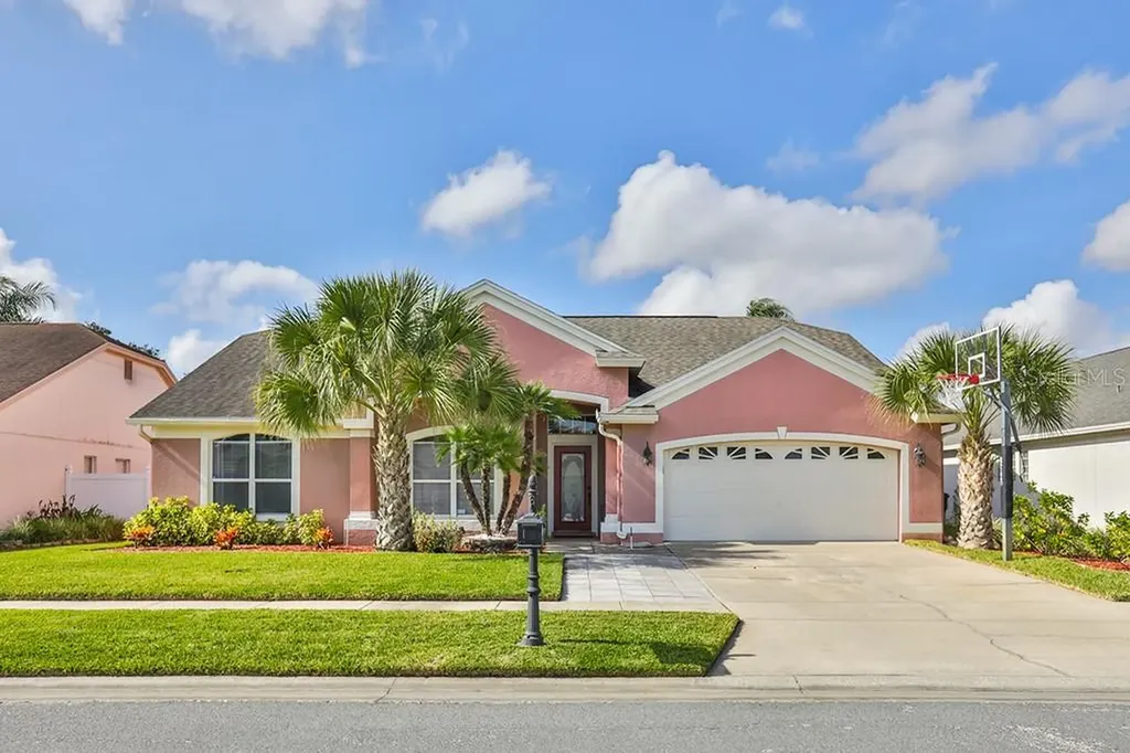 18561 Kingbird Drive Lutz FL 33558