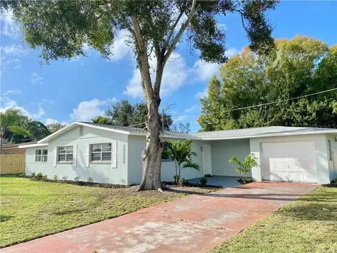 1355 N Tuttle Avenue Sarasota FL 34237
