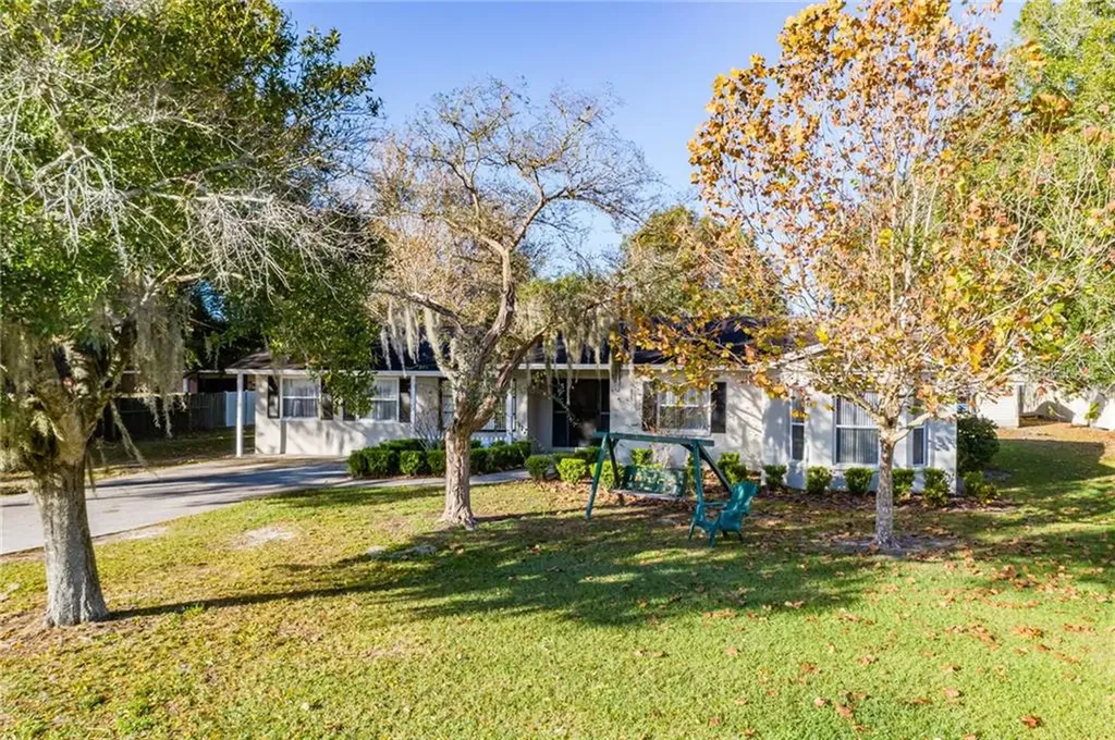 2902 Brucken Road Valrico FL 33596