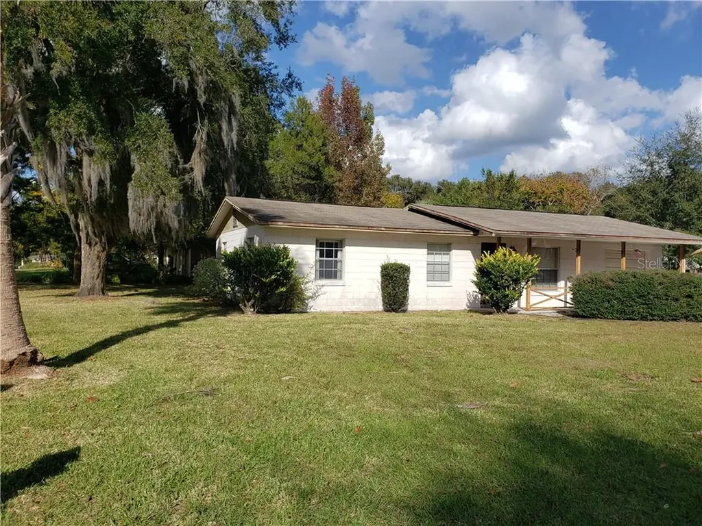 355 Saint Lawrence Avenue Orange City FL 32763