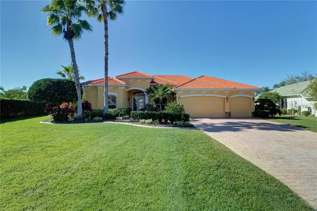 308 Blackbird Court Bradenton FL 34212