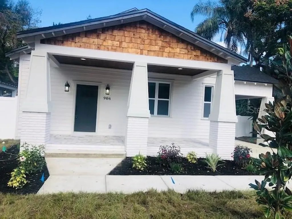 906 E Louisiana Avenue Tampa FL 33603