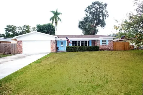 2701 64th Way N St Petersburg FL 33710