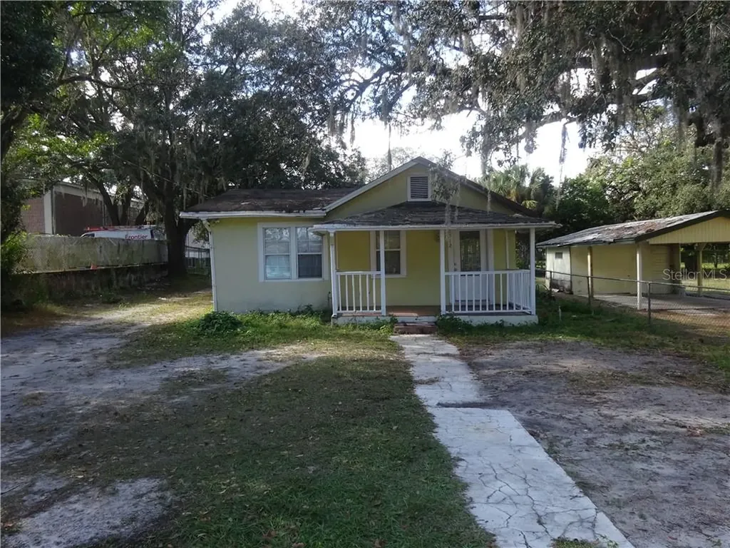 8512 N Ashley Street Tampa FL 33604