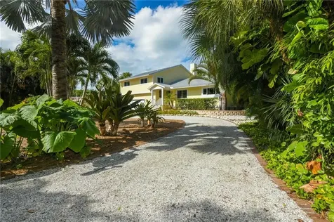 1219 Starboard Lane Sarasota FL 34242