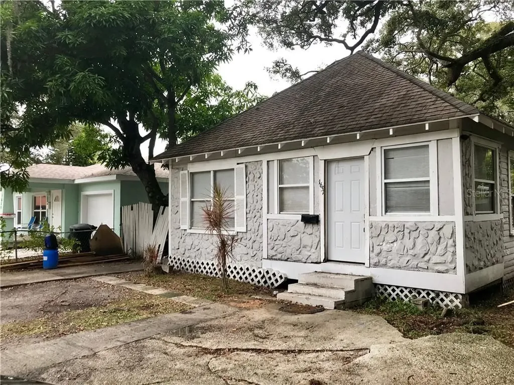 1651 13th Street S St Petersburg FL 33705