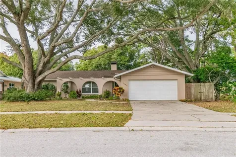 2490 Moore Haven Drive W Clearwater FL 33763