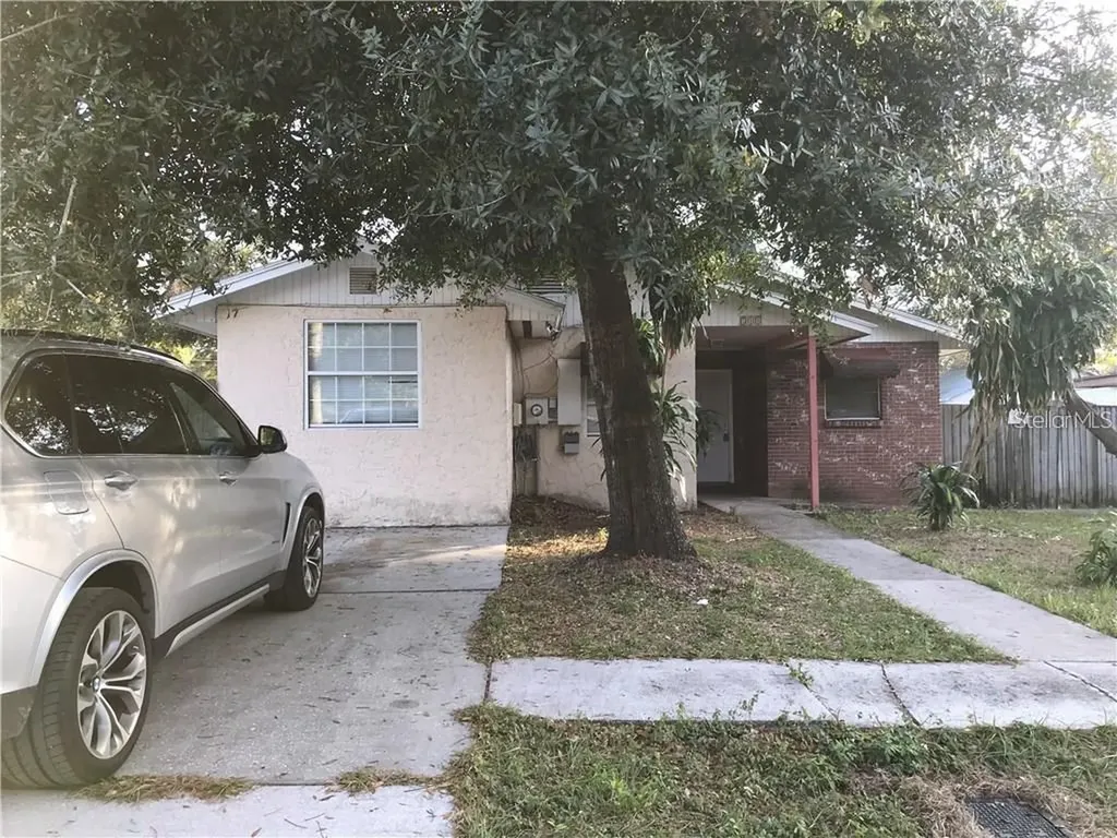 711 E Lotus Avenue Tampa FL 33612