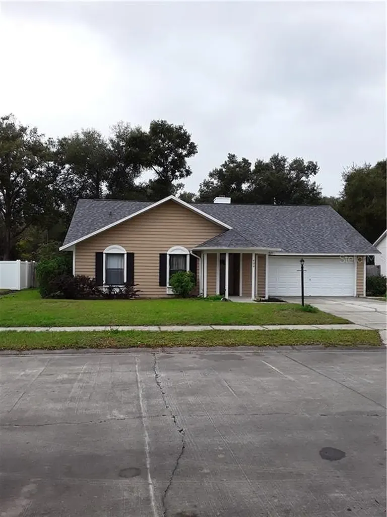 406 Berwick Circle Deland FL 32724