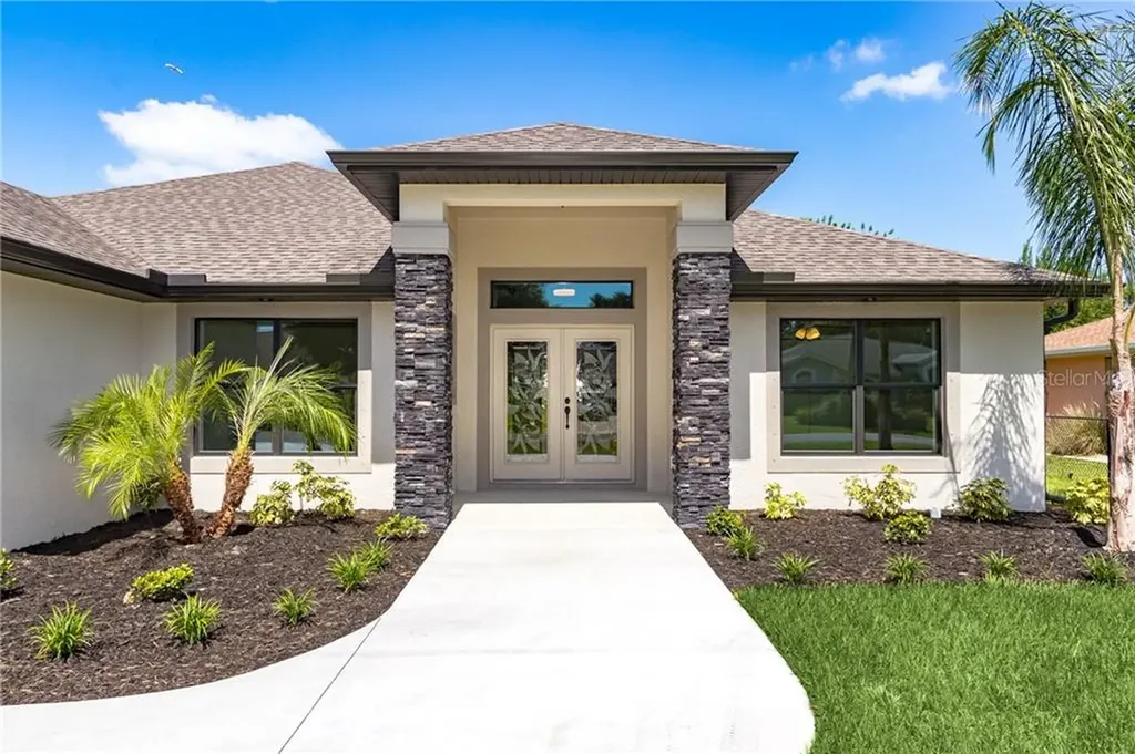 27093 Tierra Del Fuego Circle Punta Gorda FL 33983