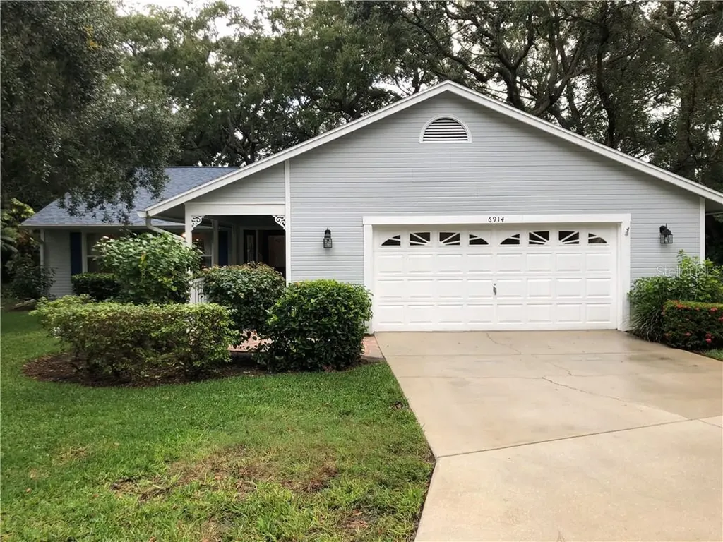 6914 Arbor Oaks Court Bradenton FL 34209