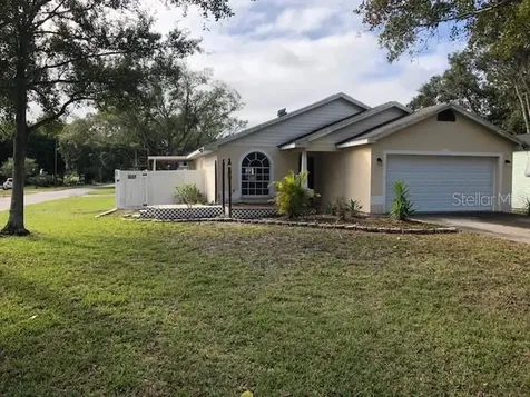 5702 18th Avenue S Gulfport FL 33707