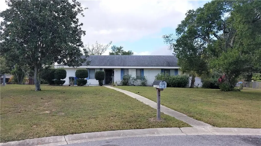 600 Hillside Circle Lake Alfred FL 33850
