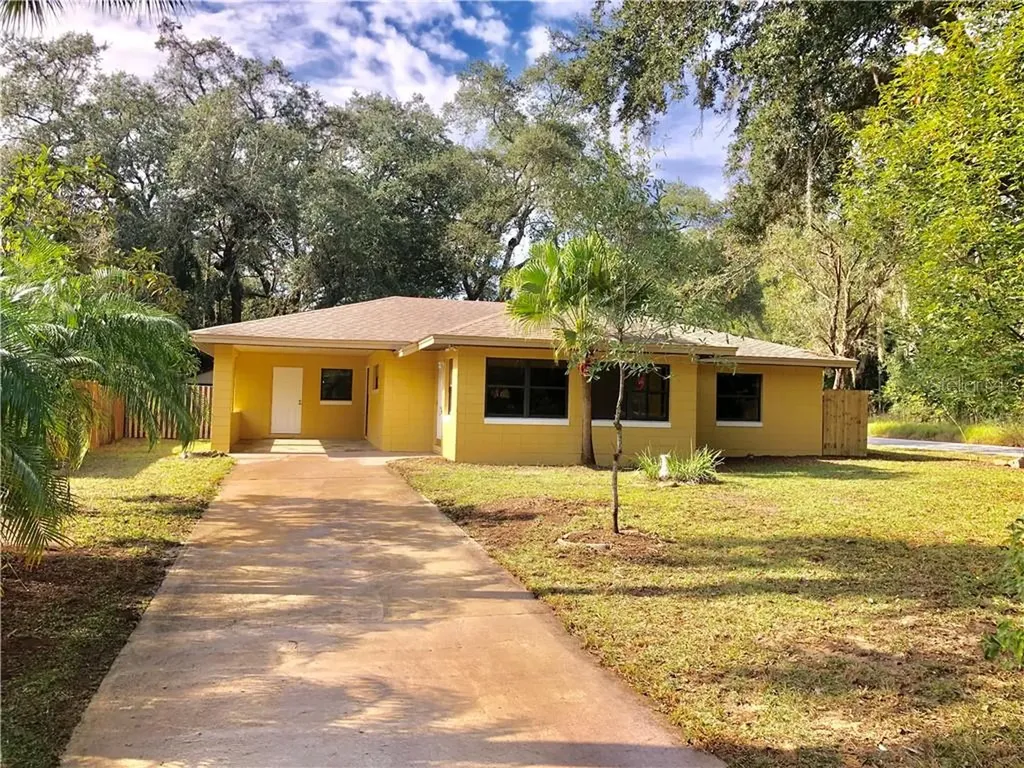 114 N Bloxam Avenue Minneola FL 34715