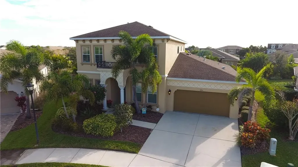 6904 Covington Stone Avenue Apollo Beach FL 33572