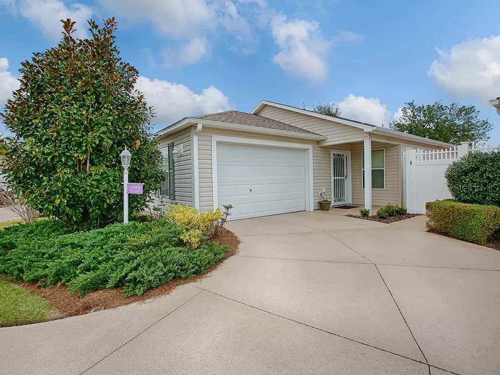 1951 Yellow Pine Place The Villages FL 32162