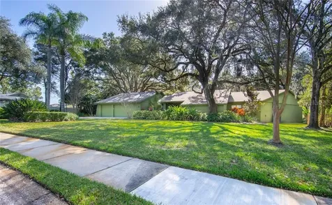 2085 Lynnwood Court Dunedin FL 34698
