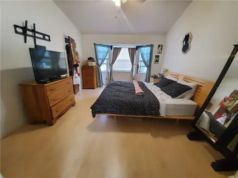 6925 Thousand Oaks Road Orlando FL 32818