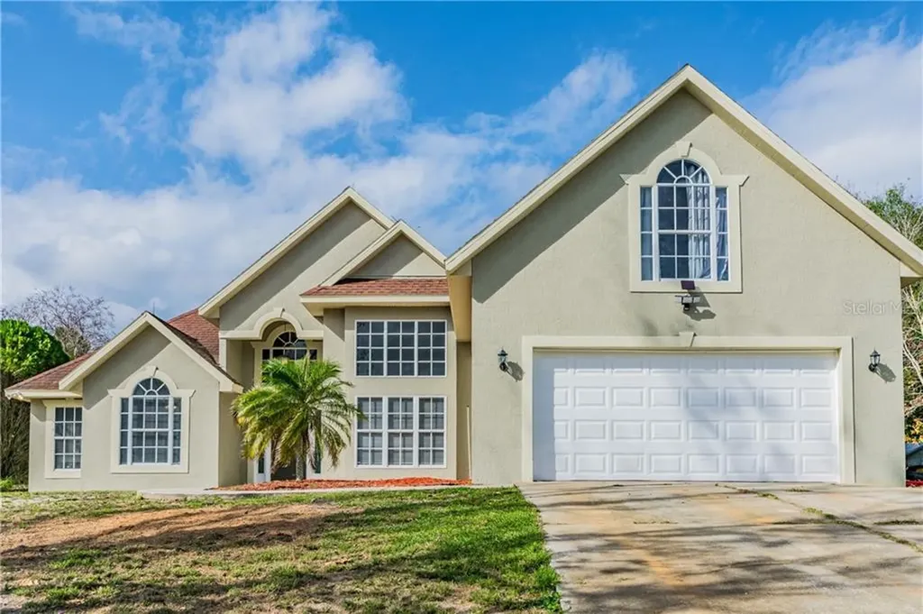 8800 De Sousa Court Groveland FL 34736