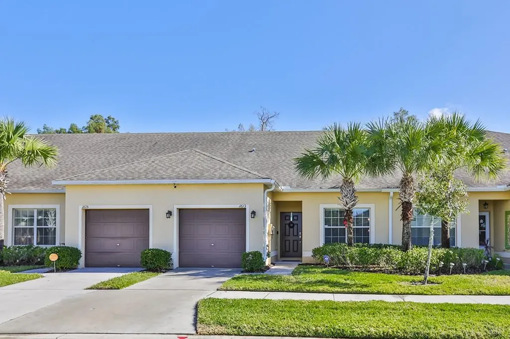 1613 Trailwater Street Ruskin FL 33570