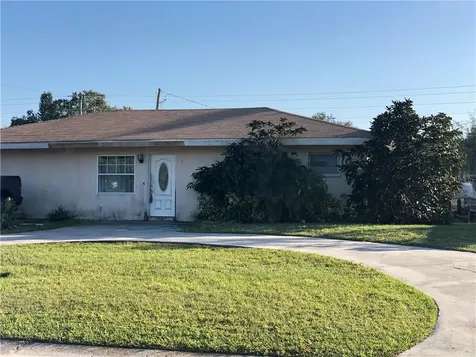 3412 Roxane Boulevard Sarasota FL 34235