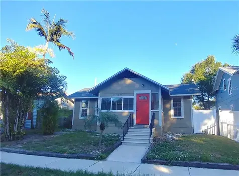 1027 6th Street N St Petersburg FL 33701