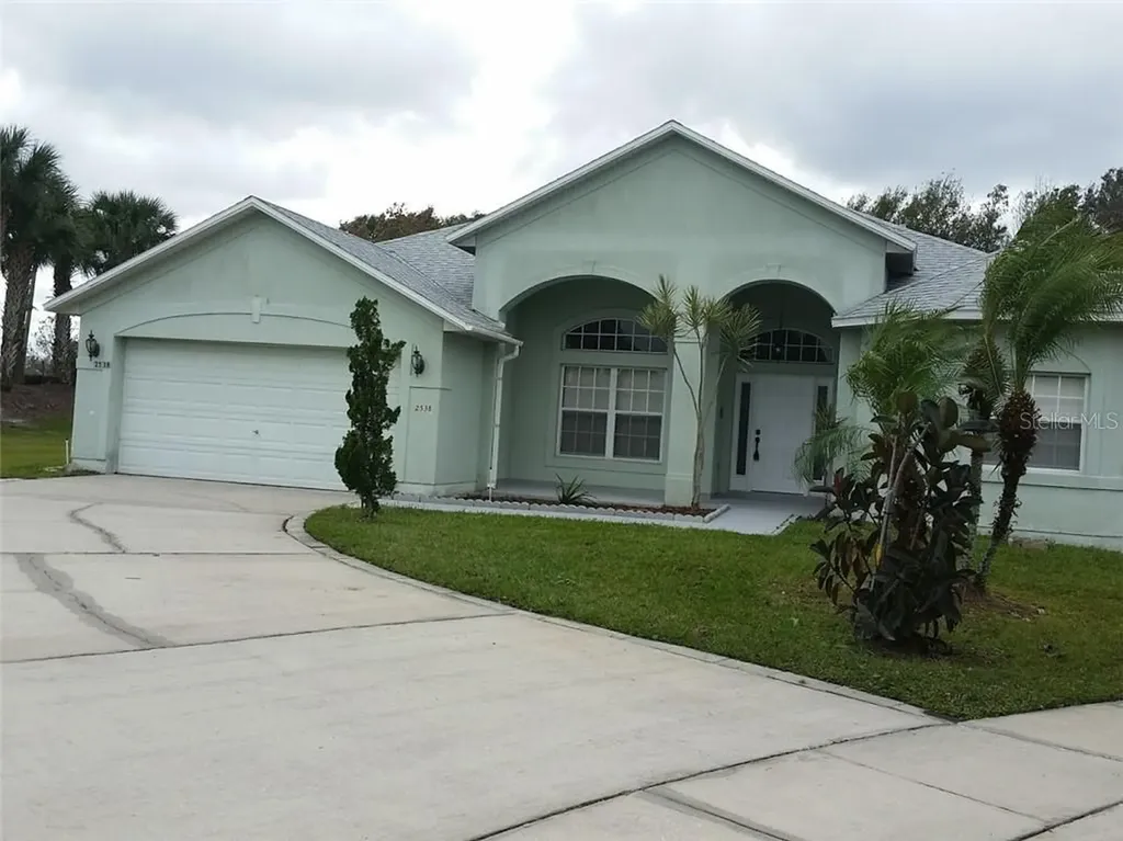 2538 Volta Circle Kissimmee FL 34746