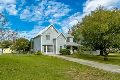 37525 Moore Drive Dade City FL 33525