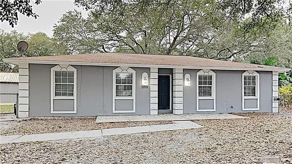7201 Papaya Court Tampa FL 33619