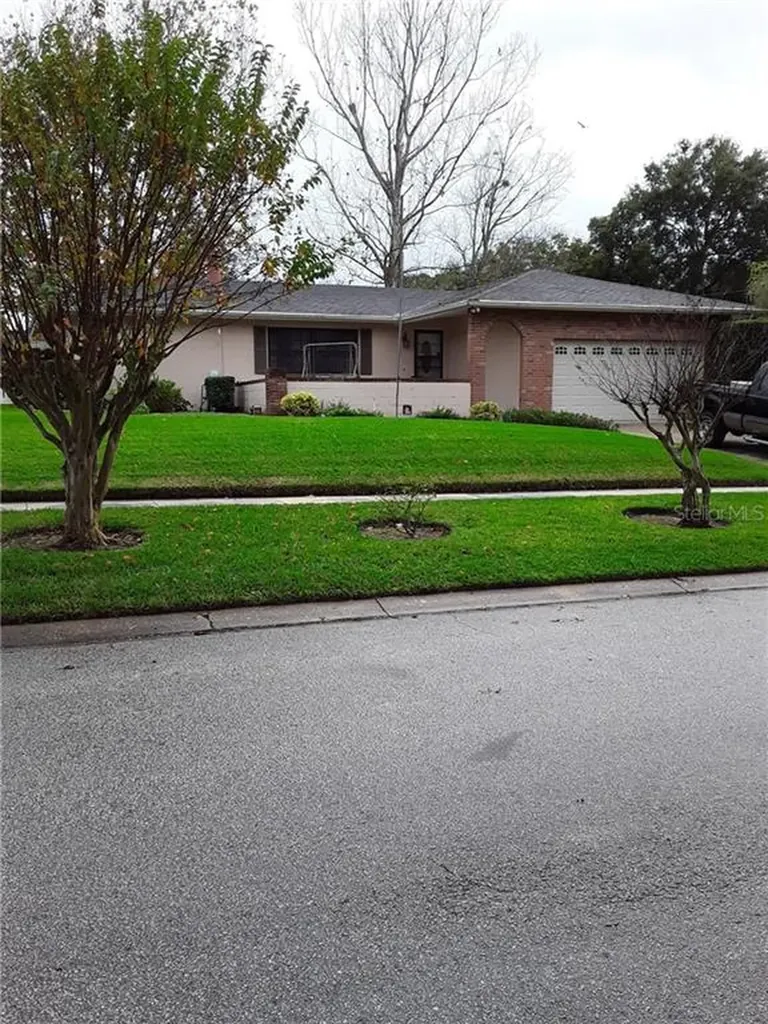 6832 Nawadaha Boulevard Orlando FL 32818