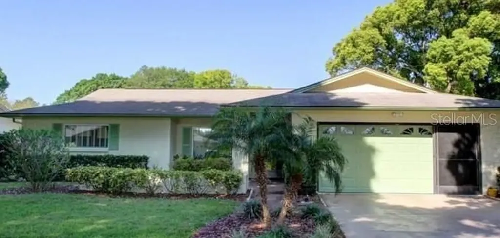 2150 Malcolm Drive Palm Harbor FL 34684