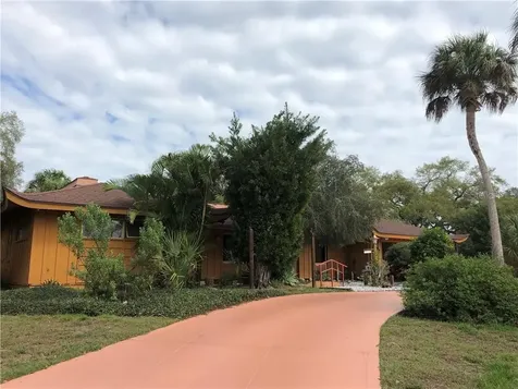 2307 Tanglewood Drive Sarasota FL 34239