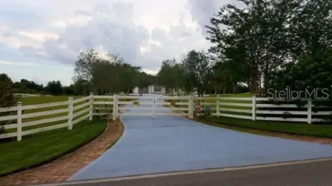 805 Horseshoe Creek Road Davenport FL 33837