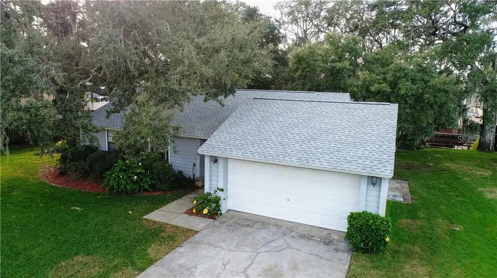 1509 Texas Court Tavares FL 32778