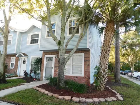7632 Colonial Court Tampa FL 33615