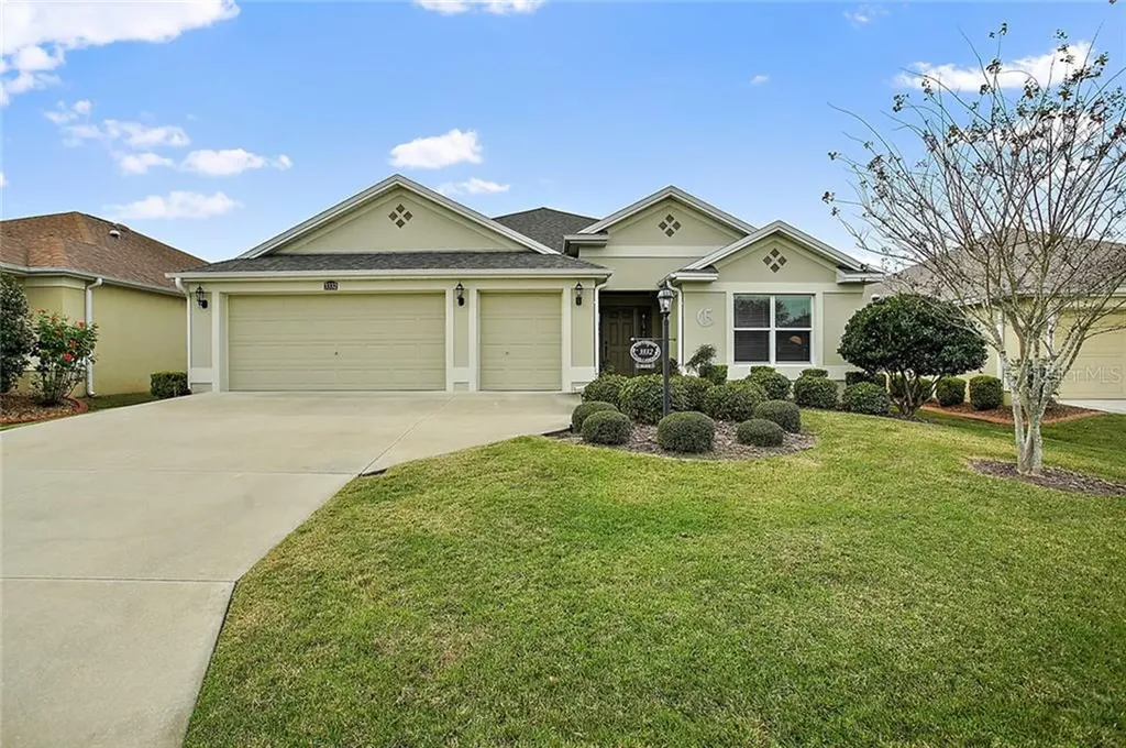 3332 Queensway Terrace The Villages FL 32163