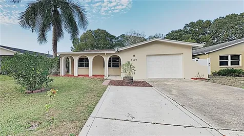 3629 13th Avenue N St Petersburg FL 33713