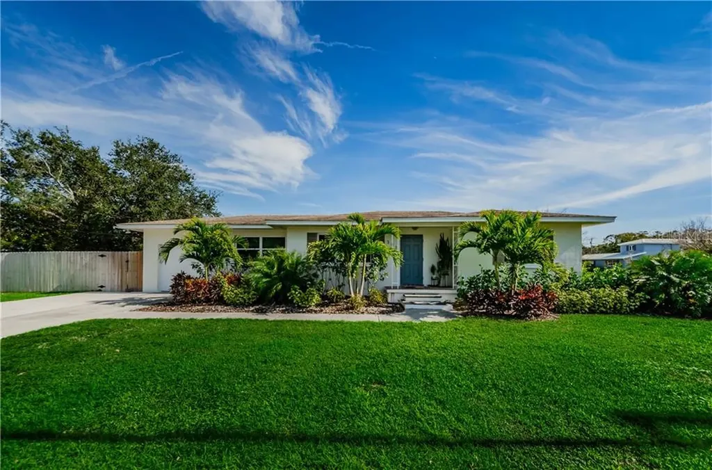 302 Howard Drive Largo FL 33770