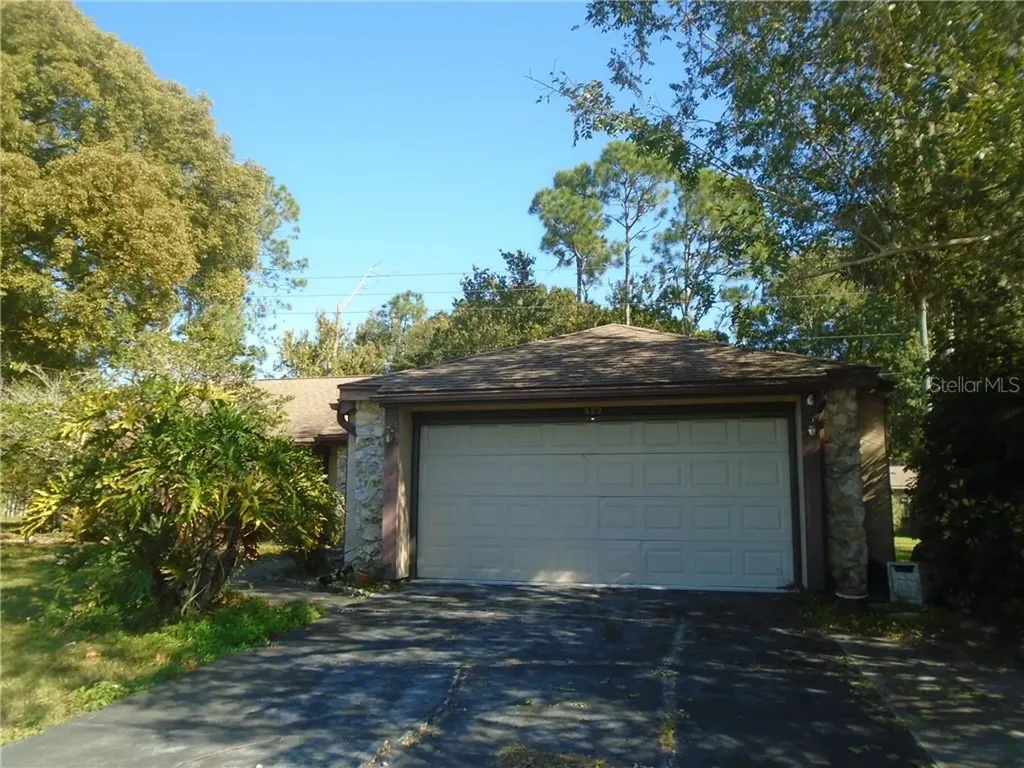 529 Pelican Bay Drive Daytona Beach FL 32119