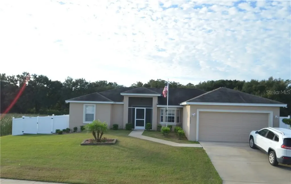 6586 Crescent Loop Winter Haven FL 33884